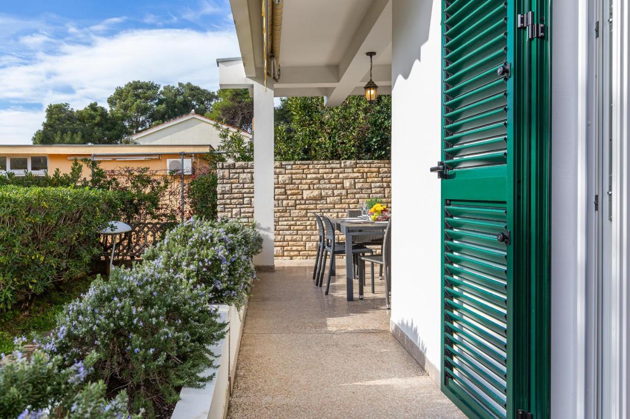 Villa Abbalina เพทรอซาเน ภายนอก รูปภาพ